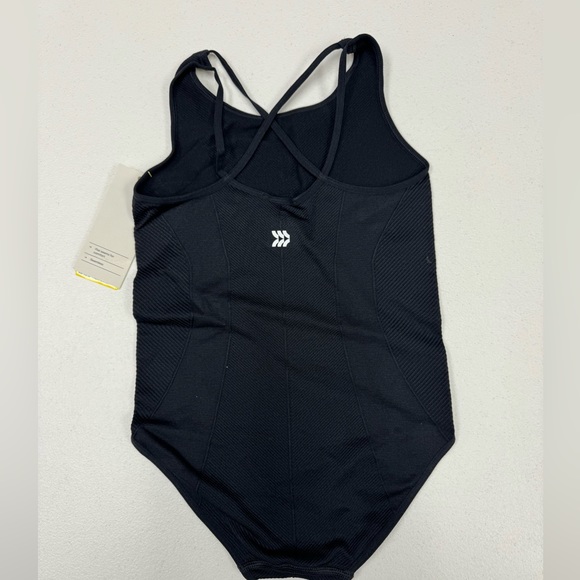 Girls Leotard, NWT, all in motion - Picture 2 of 2
